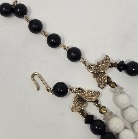 VINTAGE ART ARTHUR PEPPER BLACK & WHITE BEAD DOUBLE STRAND NECKLACE JEWELRY - Picture 8 of 14